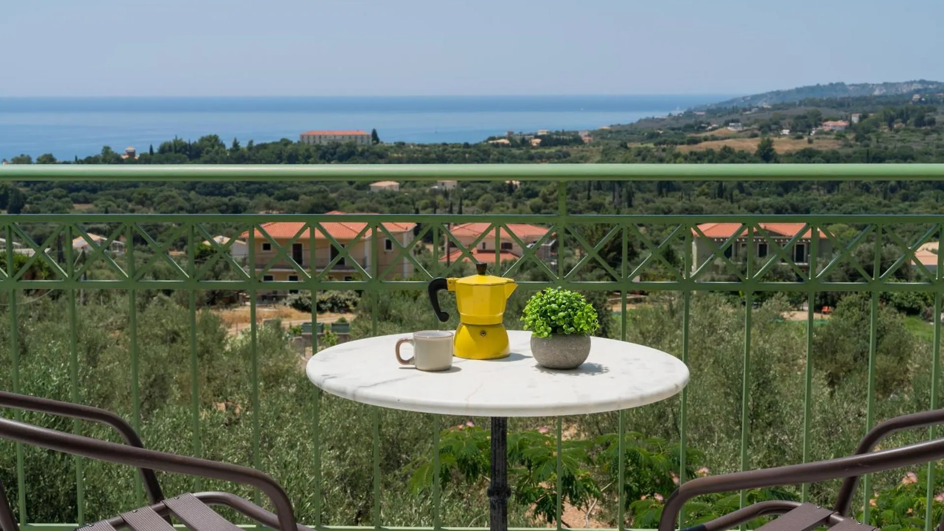 Mousata Captain'S Apartments In Olive Grove 2